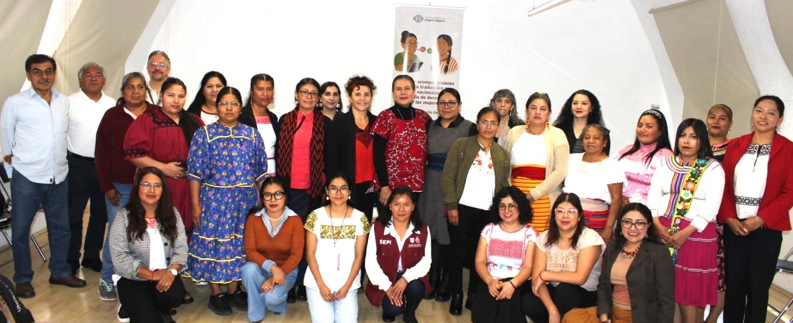 INICIA EL TALLER PARA TRADUCIR LA CARTILLA DE DERECHOS DE LAS MUJERES A LENGUAS INDÍGENAS NACIONALES