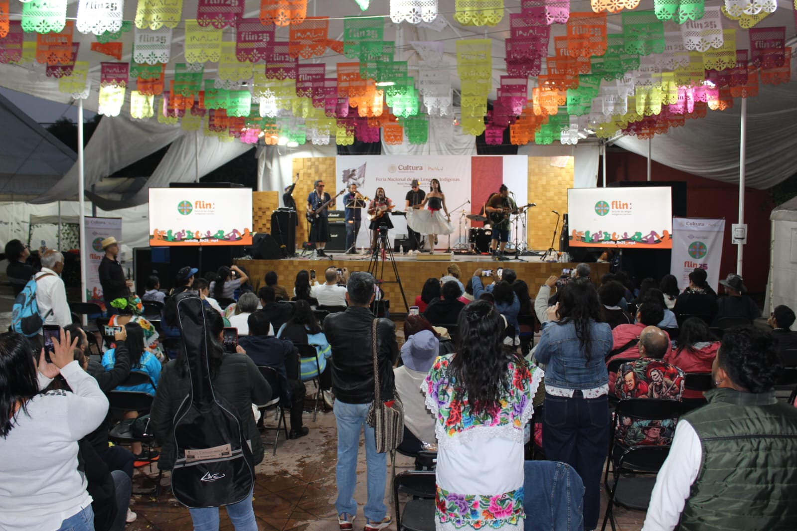 CONTINÚA LA CONMEMORACIÓN DEL DÍA INTERNACIONAL DE LOS PUEBLOS INDÍGENAS CON LA FERIA DE LAS LENGUAS INDÍGENAS NACIONALES