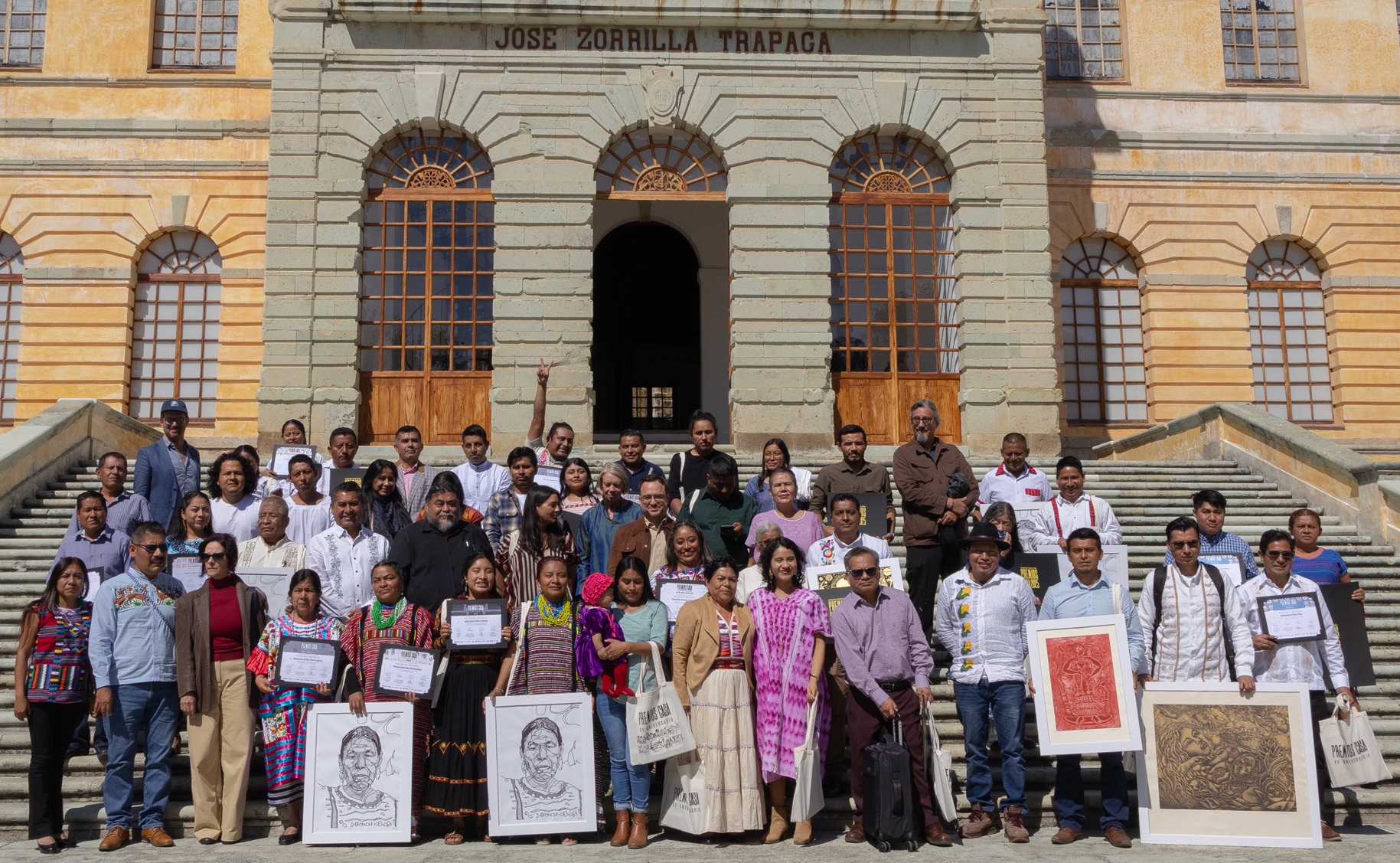 PREMIOS CASA CELEBRA 15 AÑOS CON LA PREMIACIÓN DE 38 ESCRITORES EN LENGUAS ORIGINARIAS