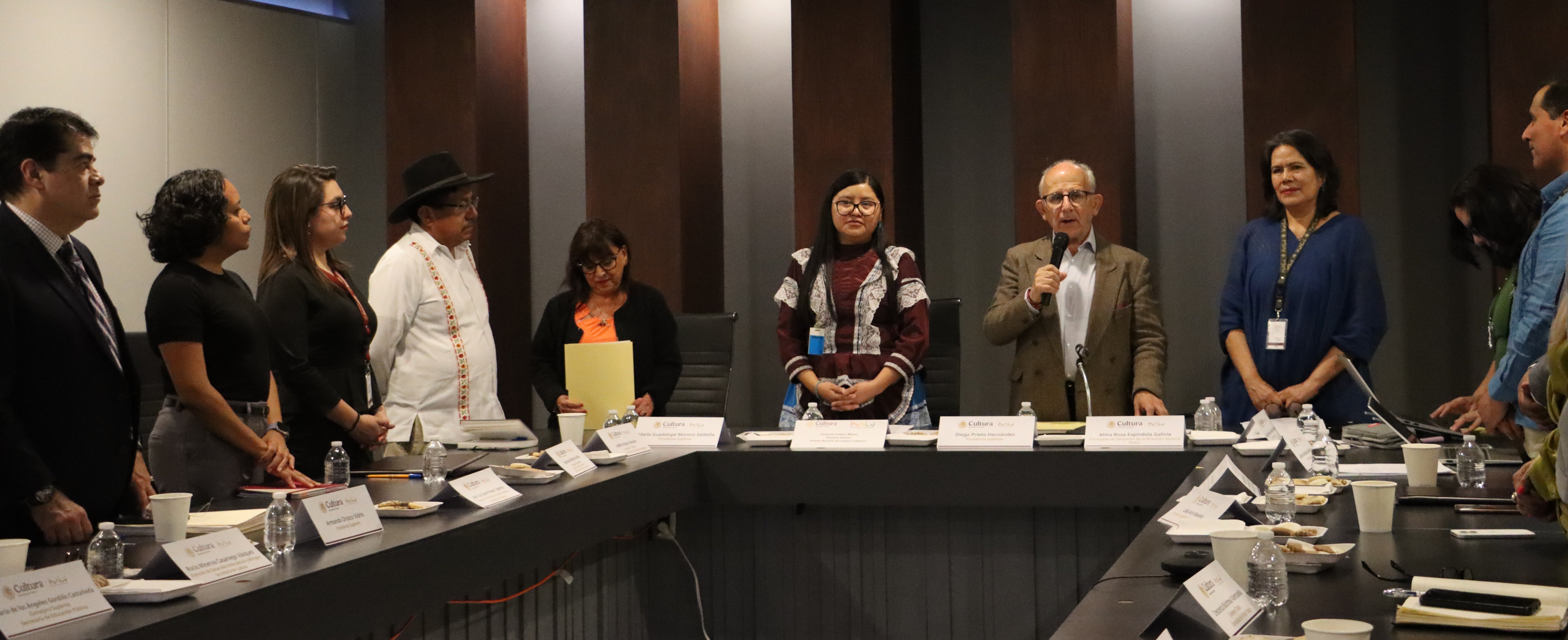 ASUME INOCENCIA ARELLANO MIJAREZ LA DIRECCIÓN GENERAL DEL INSTITUTO NACIONAL DE LENGUAS INDÍGENAS (INALI)